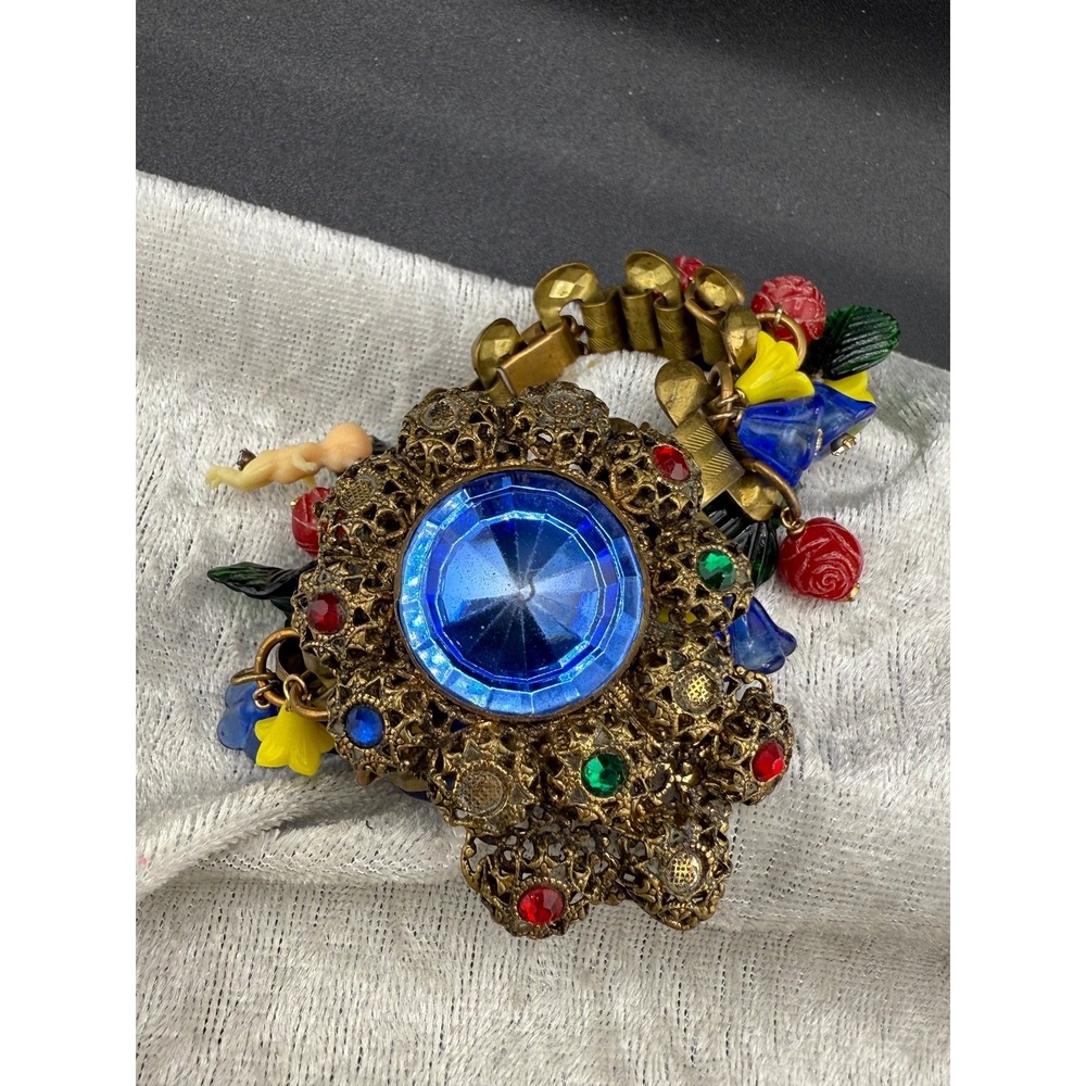 Vintage Bracelet Gold Tone Handmade Artisan Piece From Dress Clip Book Chain 5.5